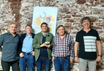 La Asociación Amigos de Sárnago recibe la Tésera de Hospitalidad Celtibérica de Gotor